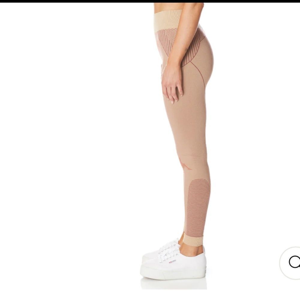 New With Tags Women’s Kappa Authentic Trybunalski Beige Lt Pink Leggings M/L — image 4 of 8